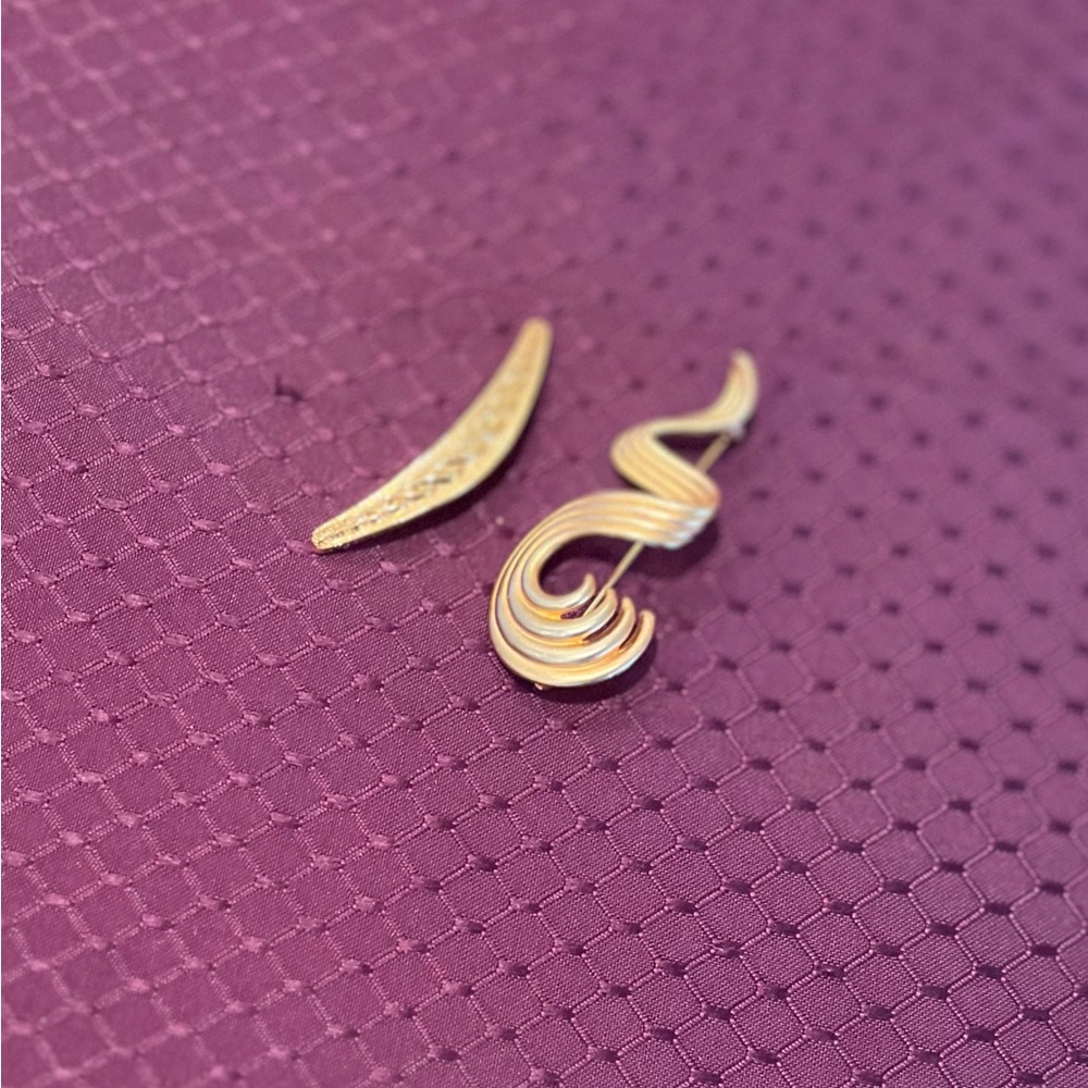 Elegant Gold Brooches